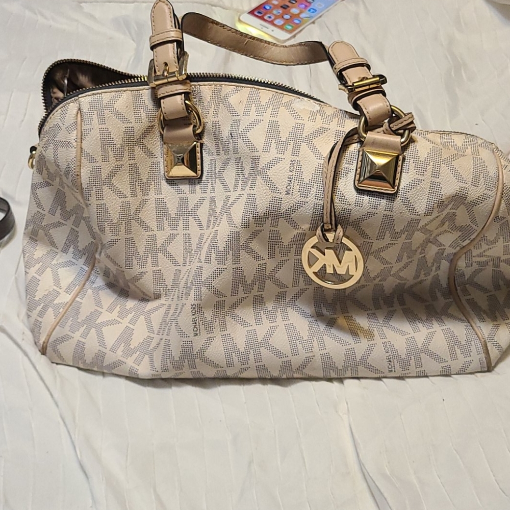 Michael Kors purse